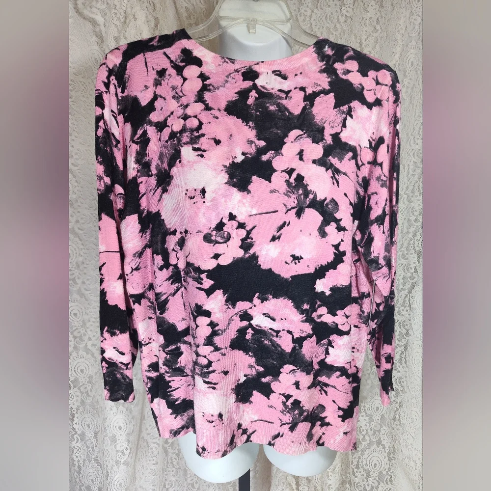 Floral Pink and Black Women's Dweater Top